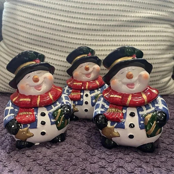 (3) Studio Pottery Handmade Hand painted Snowman With Candle Filled‎ With Lid - Picture 1 of 8